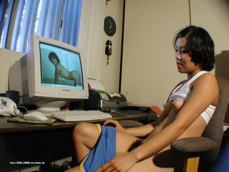 10P Collection of a naughty Chinese GF with hairy cunt