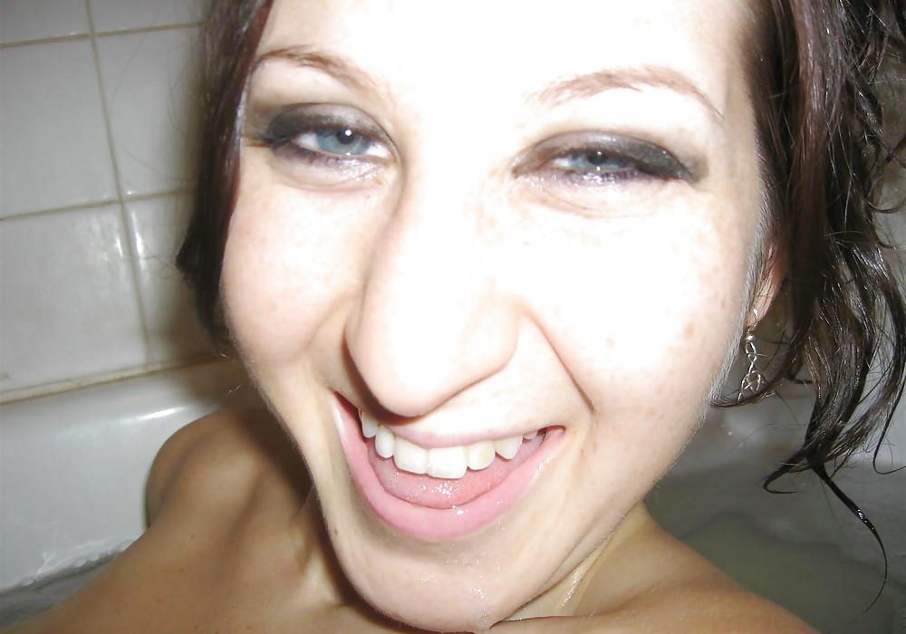 25P BATHING WITH SUSI