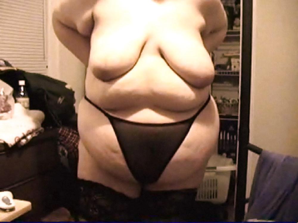 12P My fat mom (new photos)
