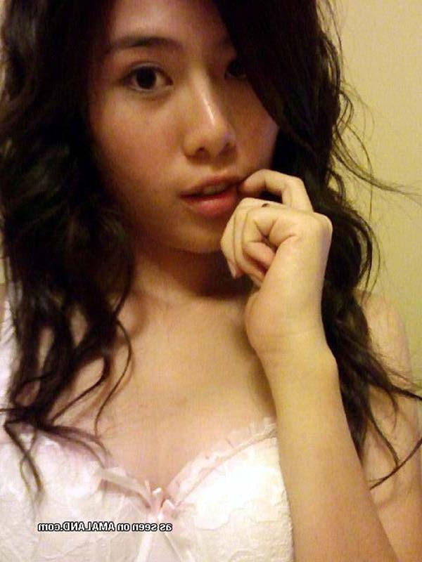 12P Solo girl from Japan teasing and posing