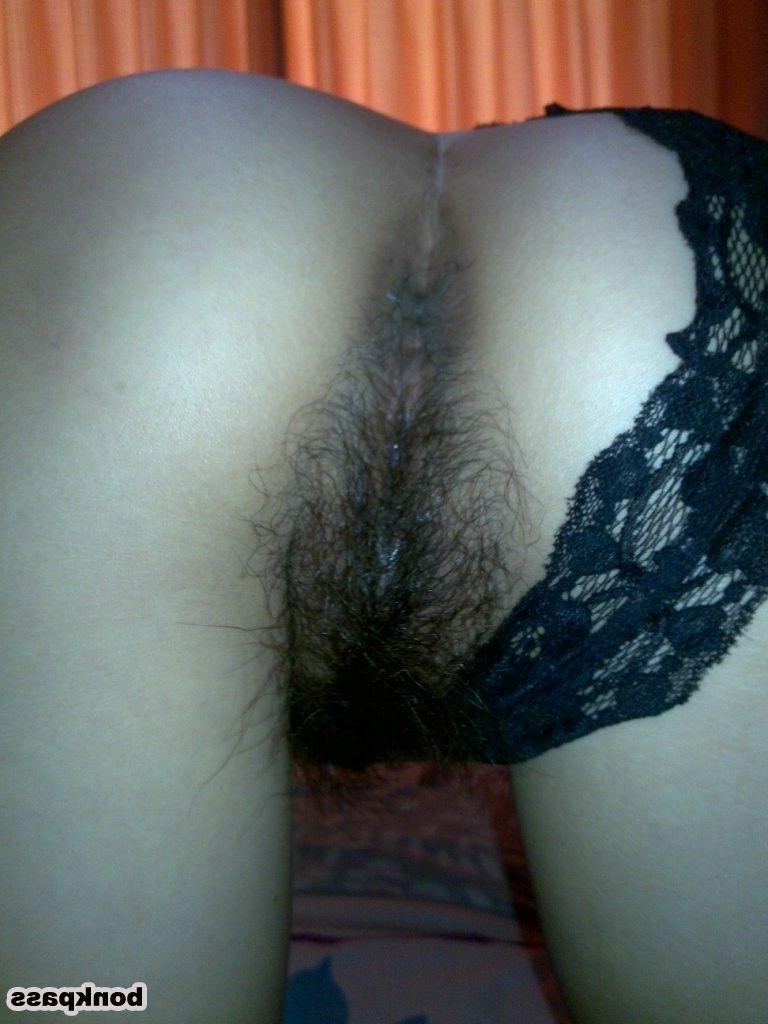 12P Super hairy Chinese girl with panties fetish