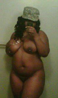 25P Real Thick Army Chick