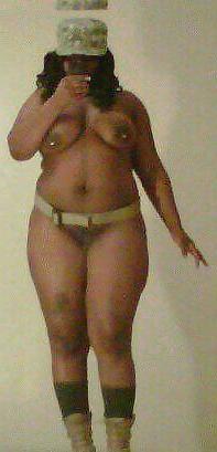 25P Real Thick Army Chick