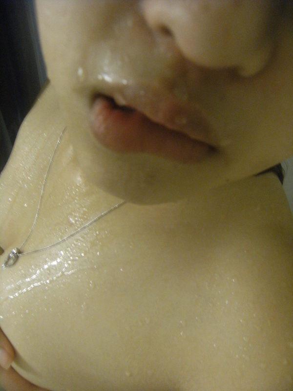 15P Photo set of a hot Chinese camwhoring chick