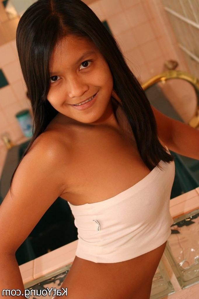 16P Kat Young :: Petite asian teen with shaved pussy stripping in bathroom