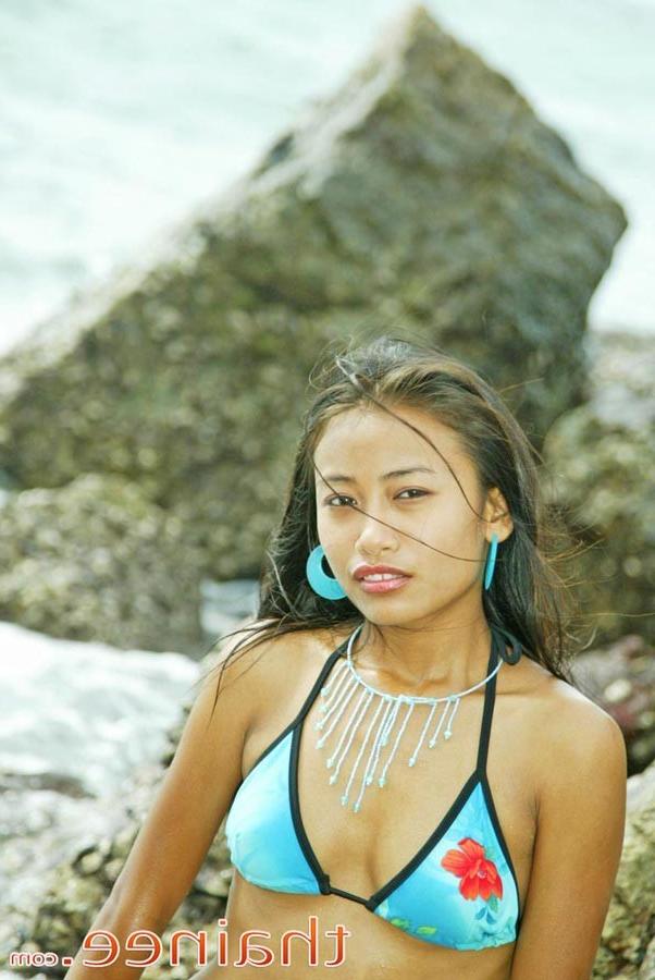 16P Thai teen girl swimming in bikini
