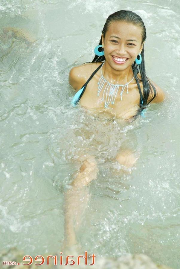 16P Thai teen girl swimming in bikini