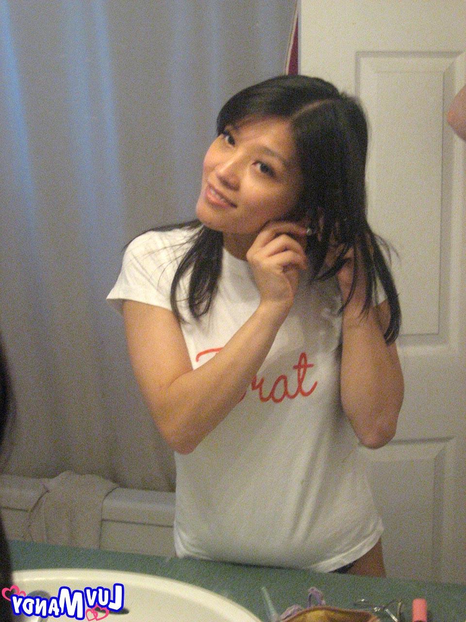 16P Asian girl next door Mandy candids