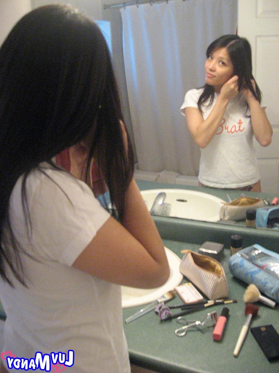 16P Asian girl next door Mandy candids