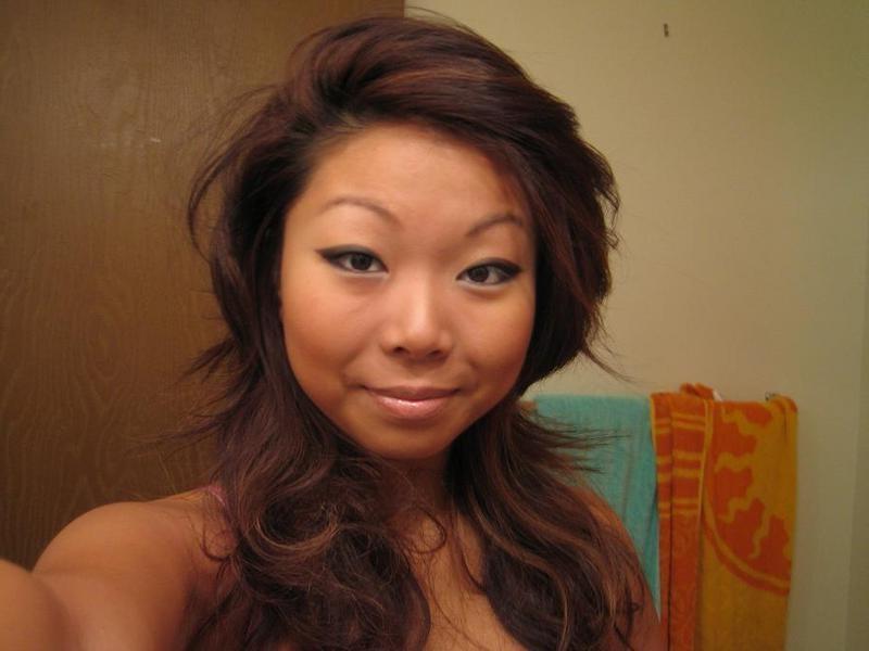 16P Asian teen self shots
