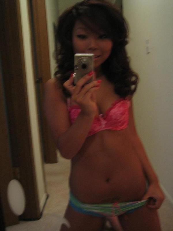 16P Asian teen self shots