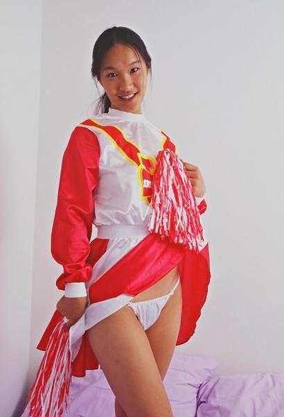 16P Tiny tits cheerleader
