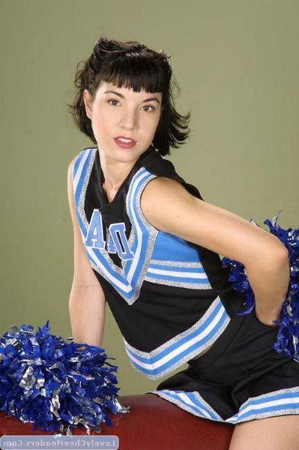 15P Brunette cheerleader Hanna shows her petite boobies