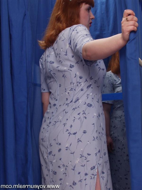 15P XXX show from spy cammed fitting room