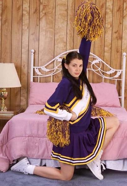 15P Pig tailed cheerleader Alicia  spreading her sexy ass