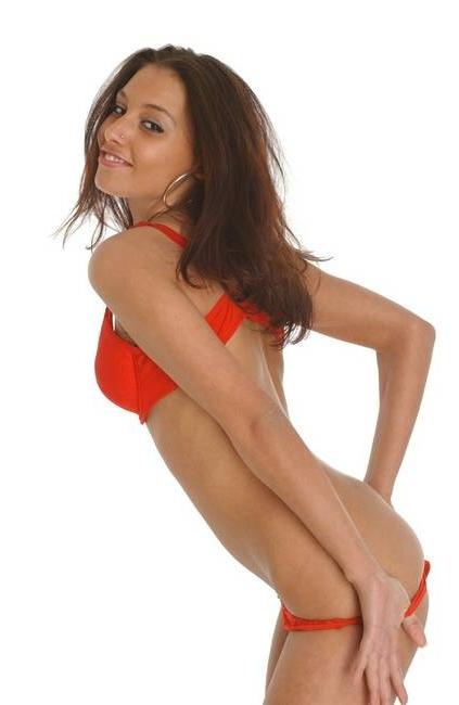 15P Anetta Keys posing in a red bra &amp;amp; thong