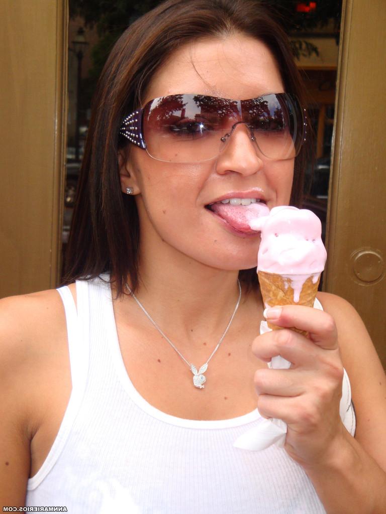 15P Ann Marie Rios at public events and private parties