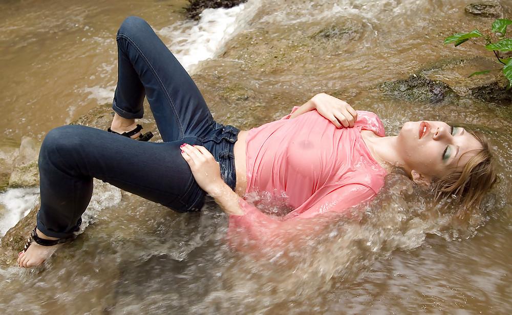 25P Beautys in jeans 20 - no porn