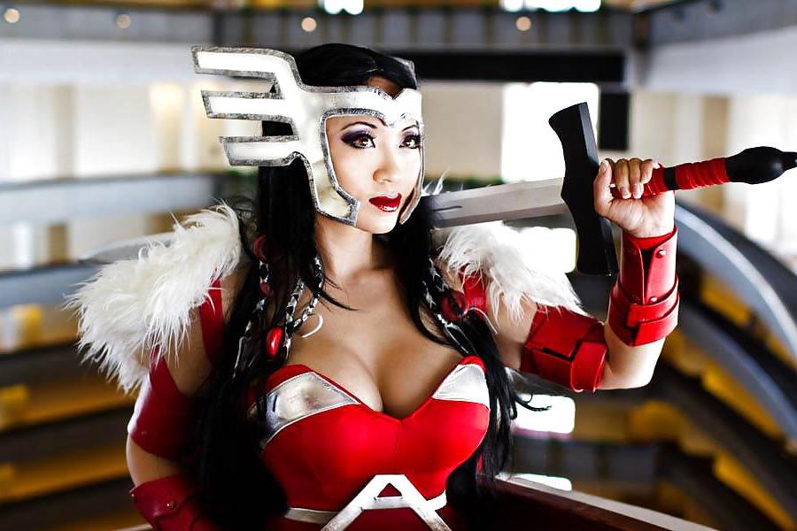 18P Yaya Han chinese cosplay model