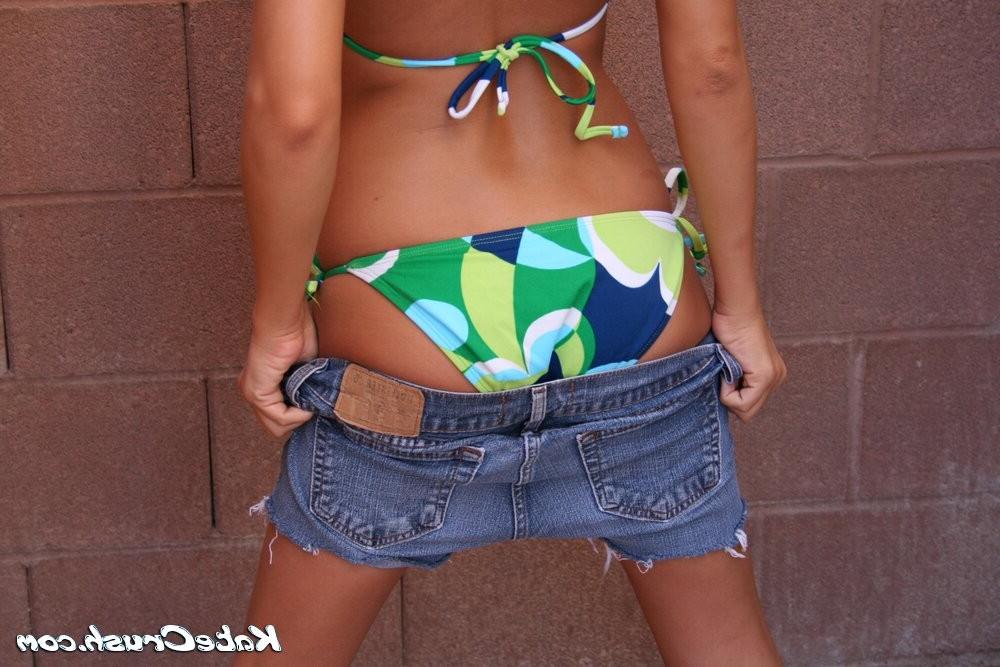 16P Kate posing outside in her bikini