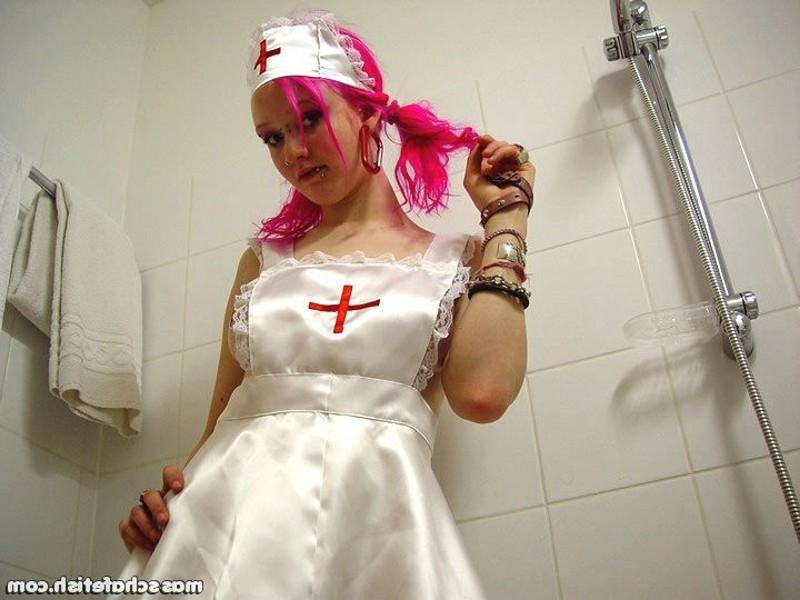 16P Pink haired goth nurse Masscha will take care of all your needs