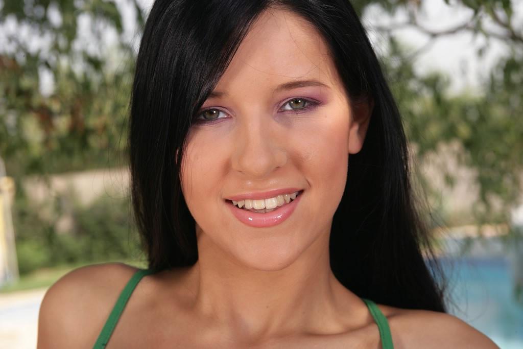 18P Small breasted brunette beauty shows puffy pussy