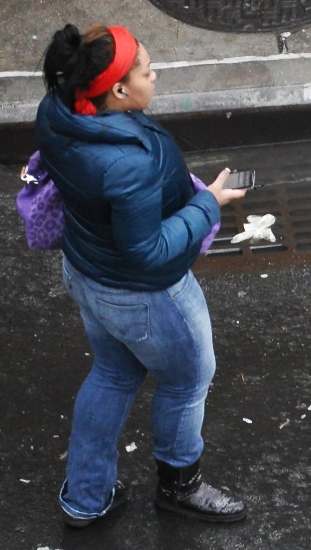 9P New York Thick Girls