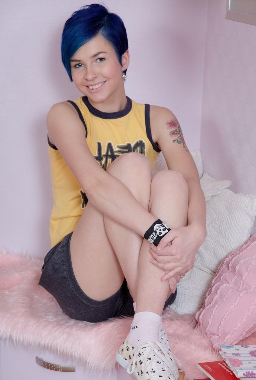 15P blue haired teen extravaganza takes a good pussy fuck and a facial