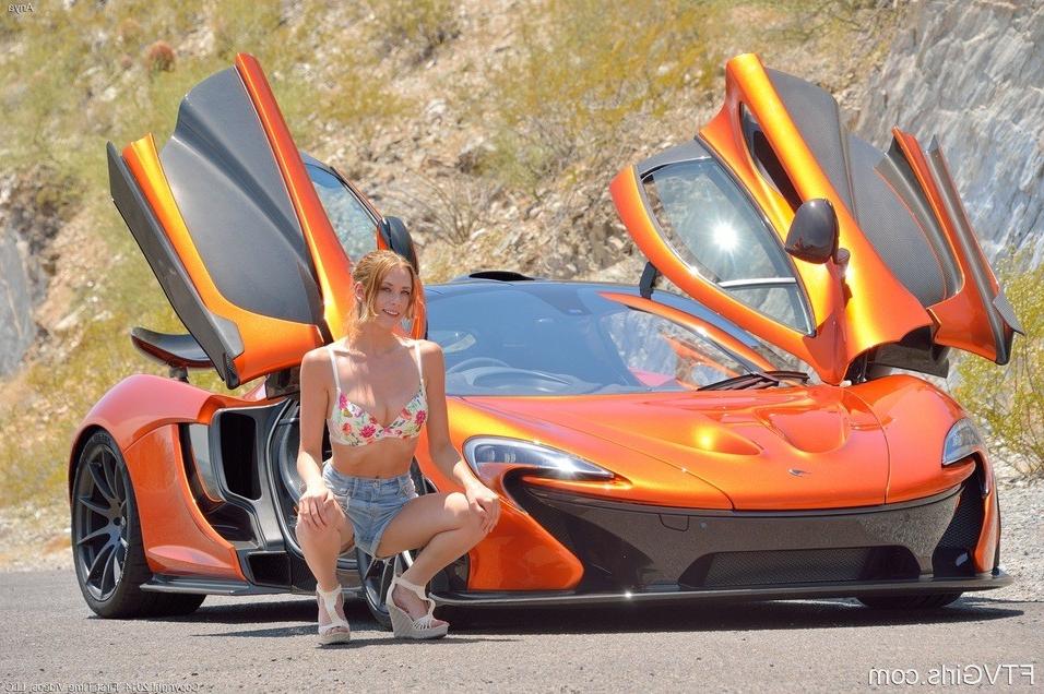 15P Anya Supercar Spreads