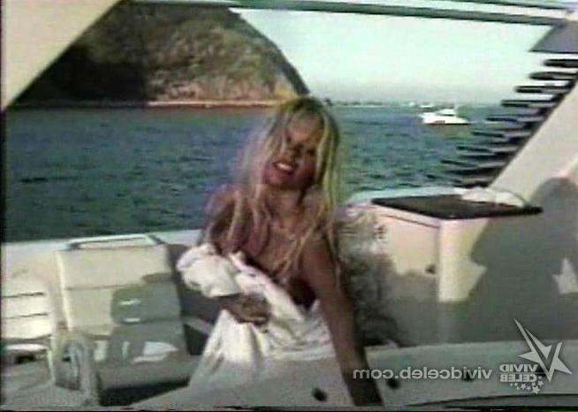 15P Celebrity Sex Tapes