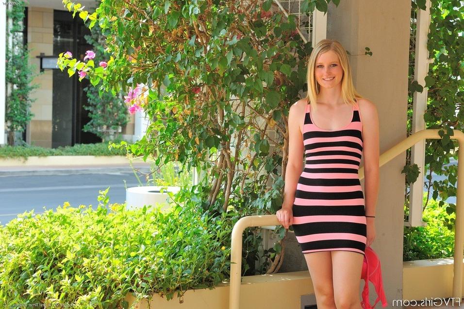 16P Summer sexy mall girl