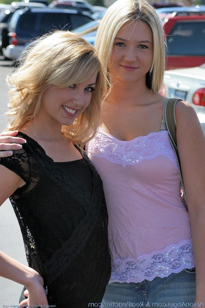 16P Heavenly Gorgeous Blonde Alison Angel Naked
