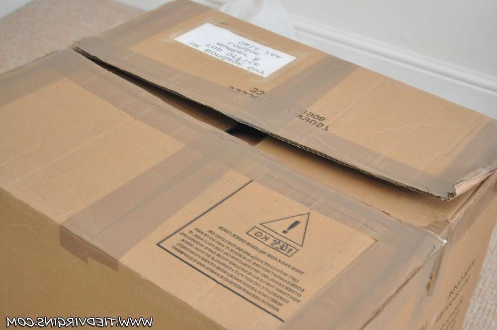 12P Tied slut is boxed up in shame