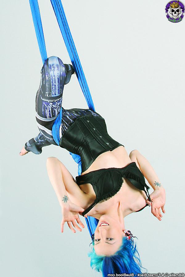15P Naked Blue Haired Silk Trapeze and Contortion Artist Alecia Joy