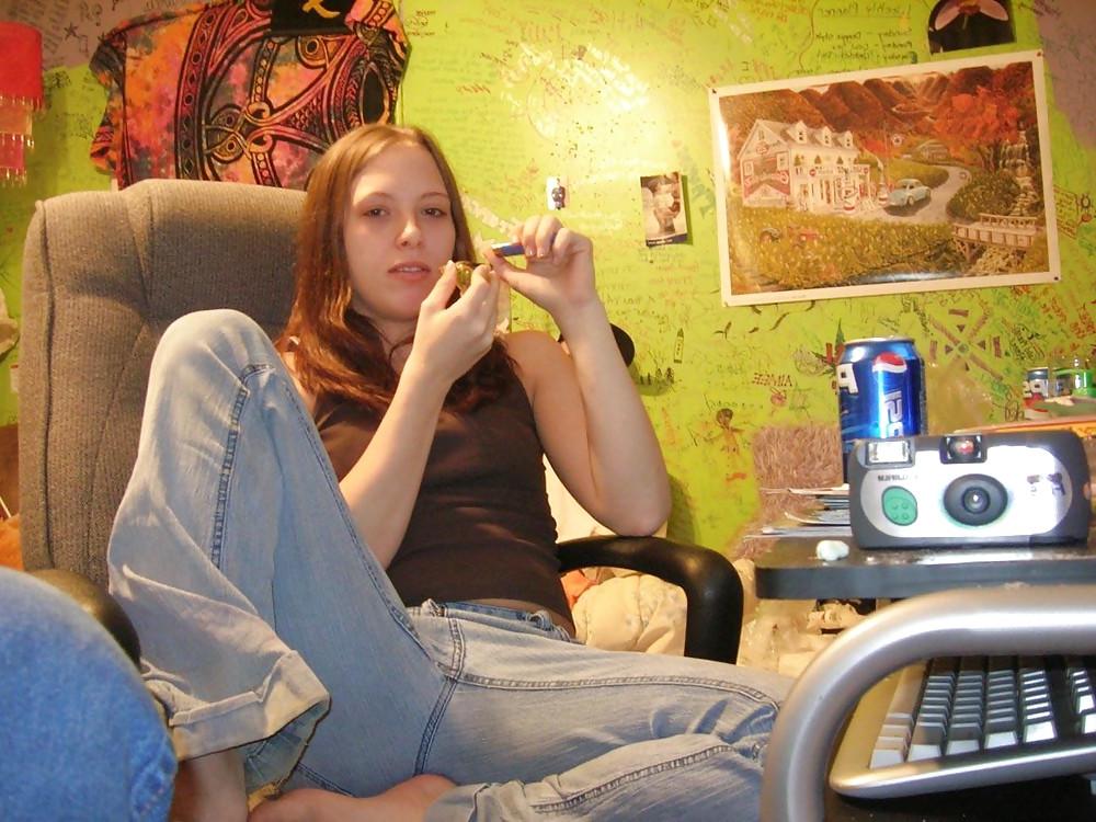 25P Queens in jeans LXXVII - Hand- and Blowjobs