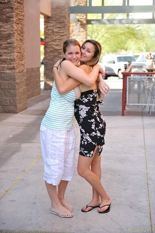15P Bisexual girls flirt and fondle before trying triple stimulation