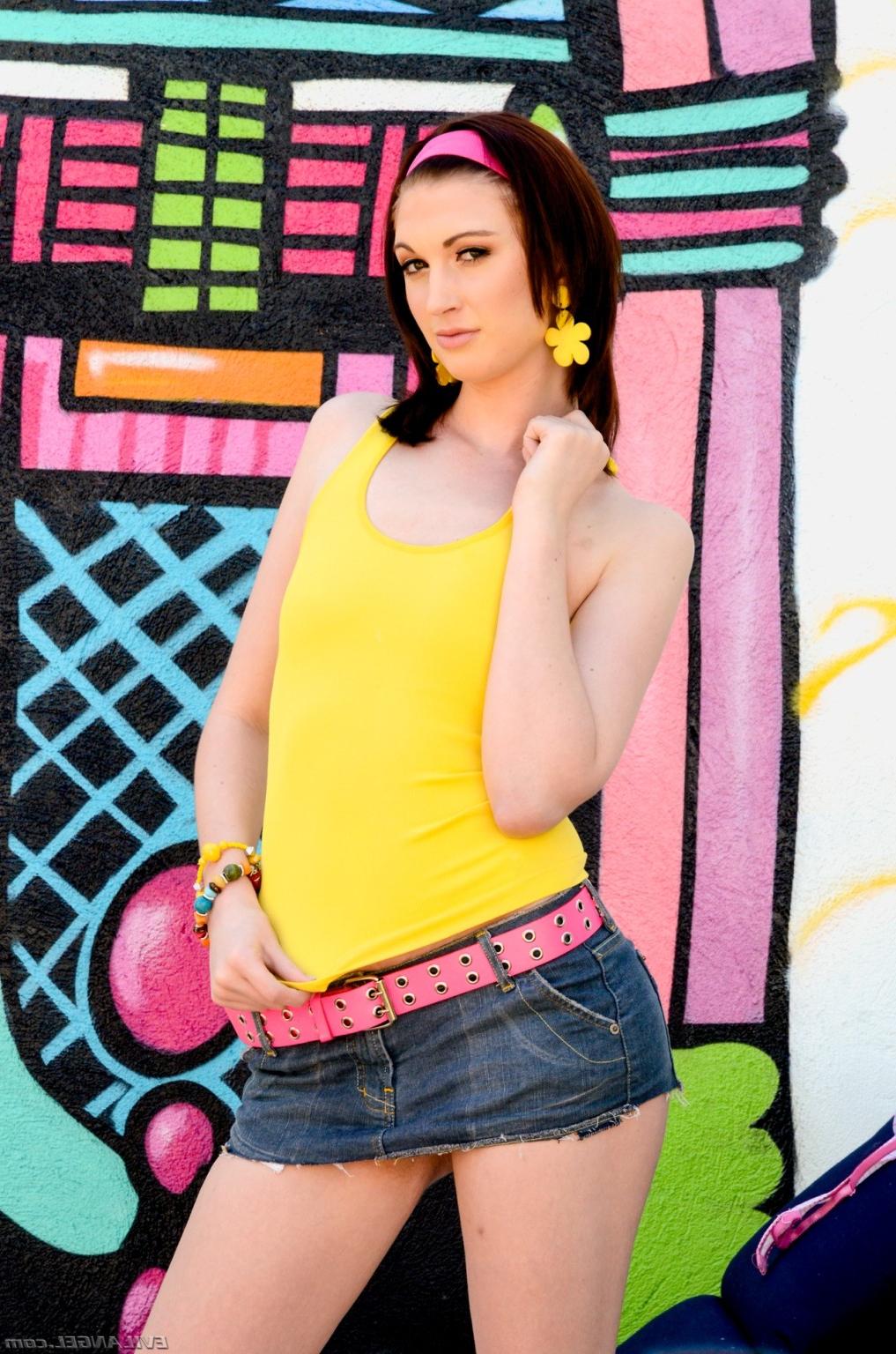 15P Redhead Pornstar Alana Rains sliding off her Miniskirt
