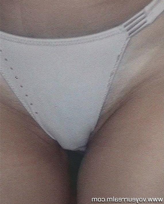 15P Home spy on dressing amateur girlfriend