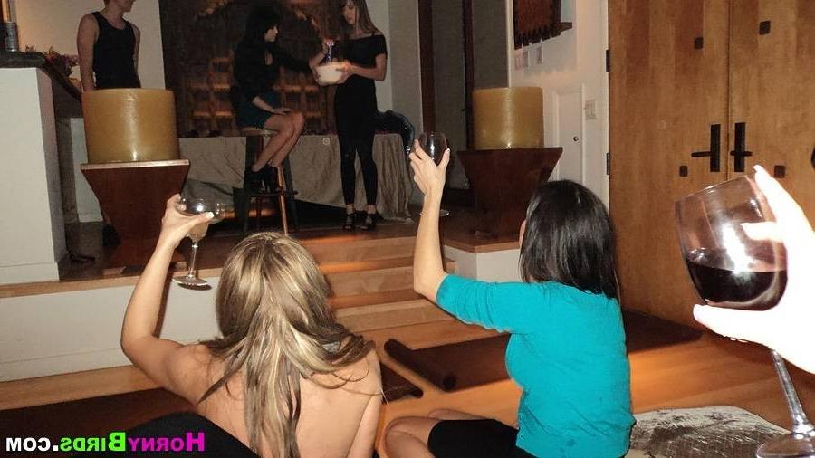 15P Sexy girls ready for sex party with lots of dildos