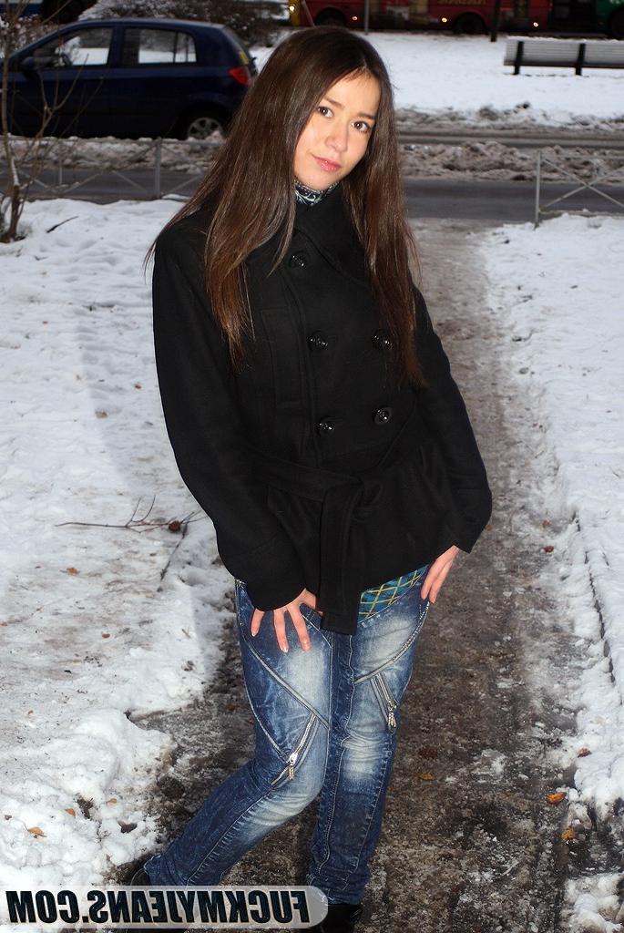 18P Naughty teen in blue jeans gets on her knees to suck off big dick