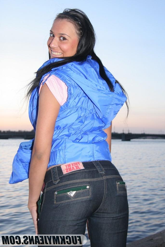18P Teen in low ride blue jeans taking big man meat in her hot mouth