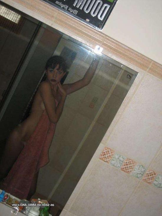 16P Hot big-tittied brunette chick self-shooting in front of a mirror