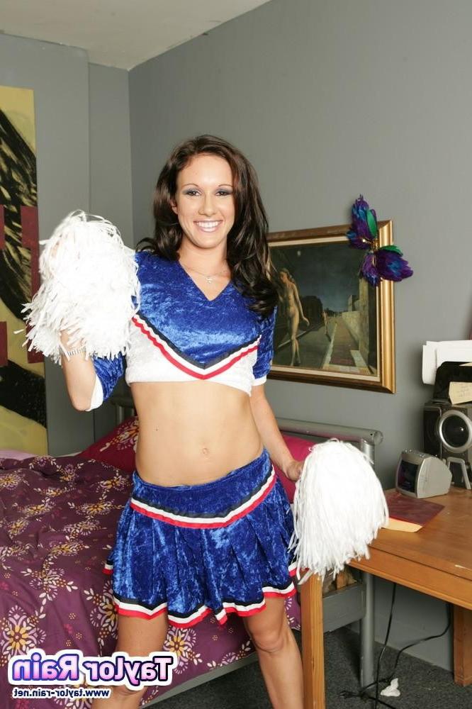 15P Taylor Rain is a naughty cheerleader after practice
