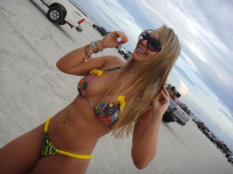 25P Brazilian Hot Bikinis 2