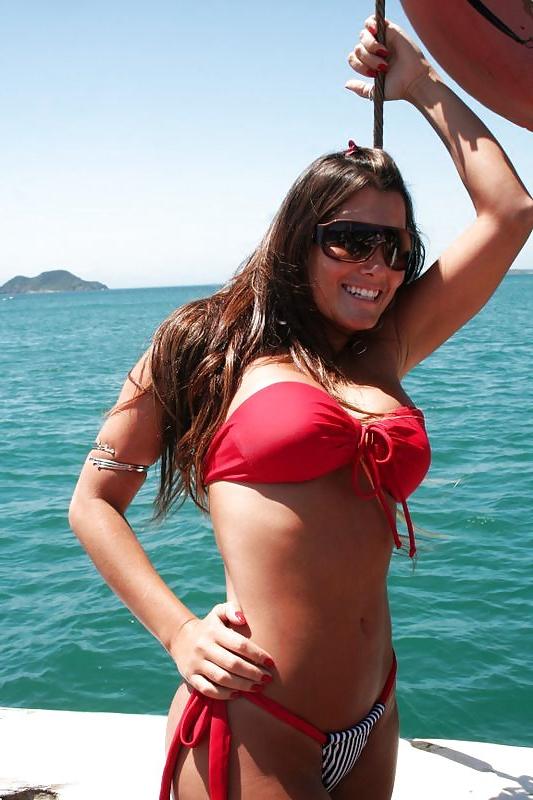 25P Brazilian Hot Bikinis 2
