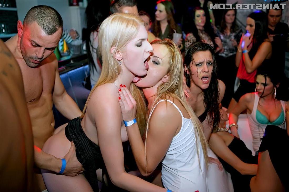 15P Europorn Birthday Bang