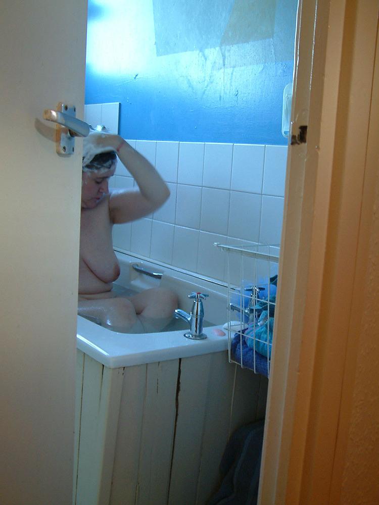 16P BBW Amateur Voyeur Bathing