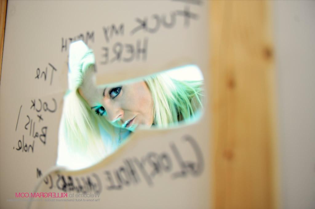 16P Mia Fortune Sucking and Fucking at a Public Gloryhole
