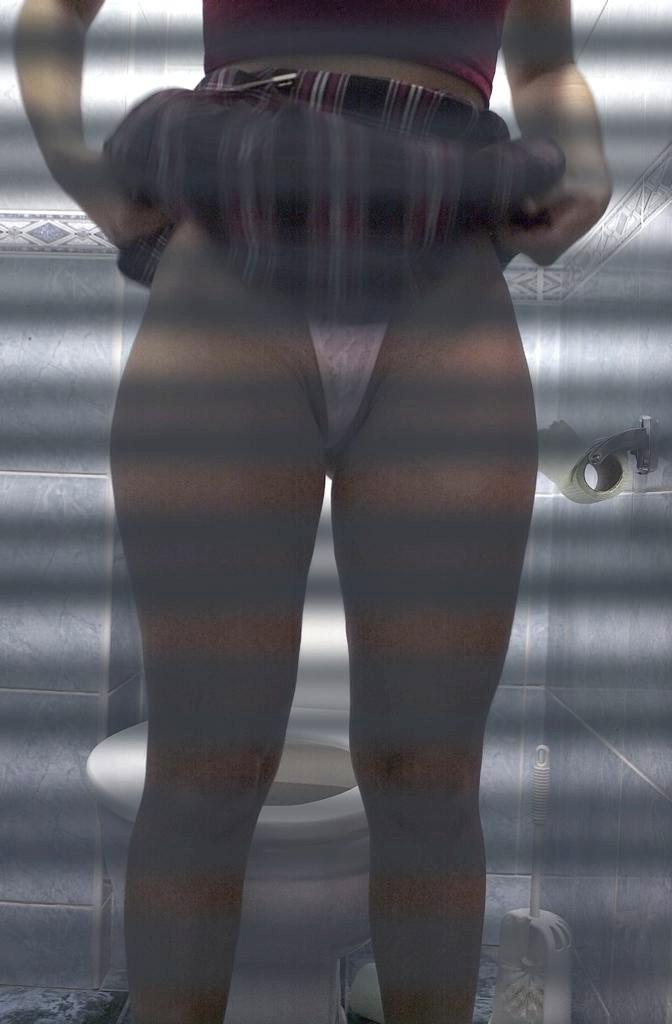 16P Voyeur peeks at cute blonde caught peeing on toilet spy cam