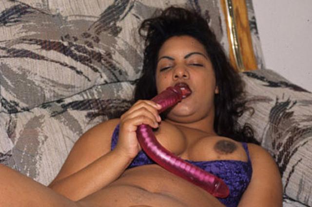 16P Ebony BBWs Toying with Double Dildo